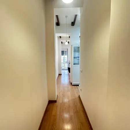 Precioso Junto A Ruzafa En Edificio Tipico Valenciano